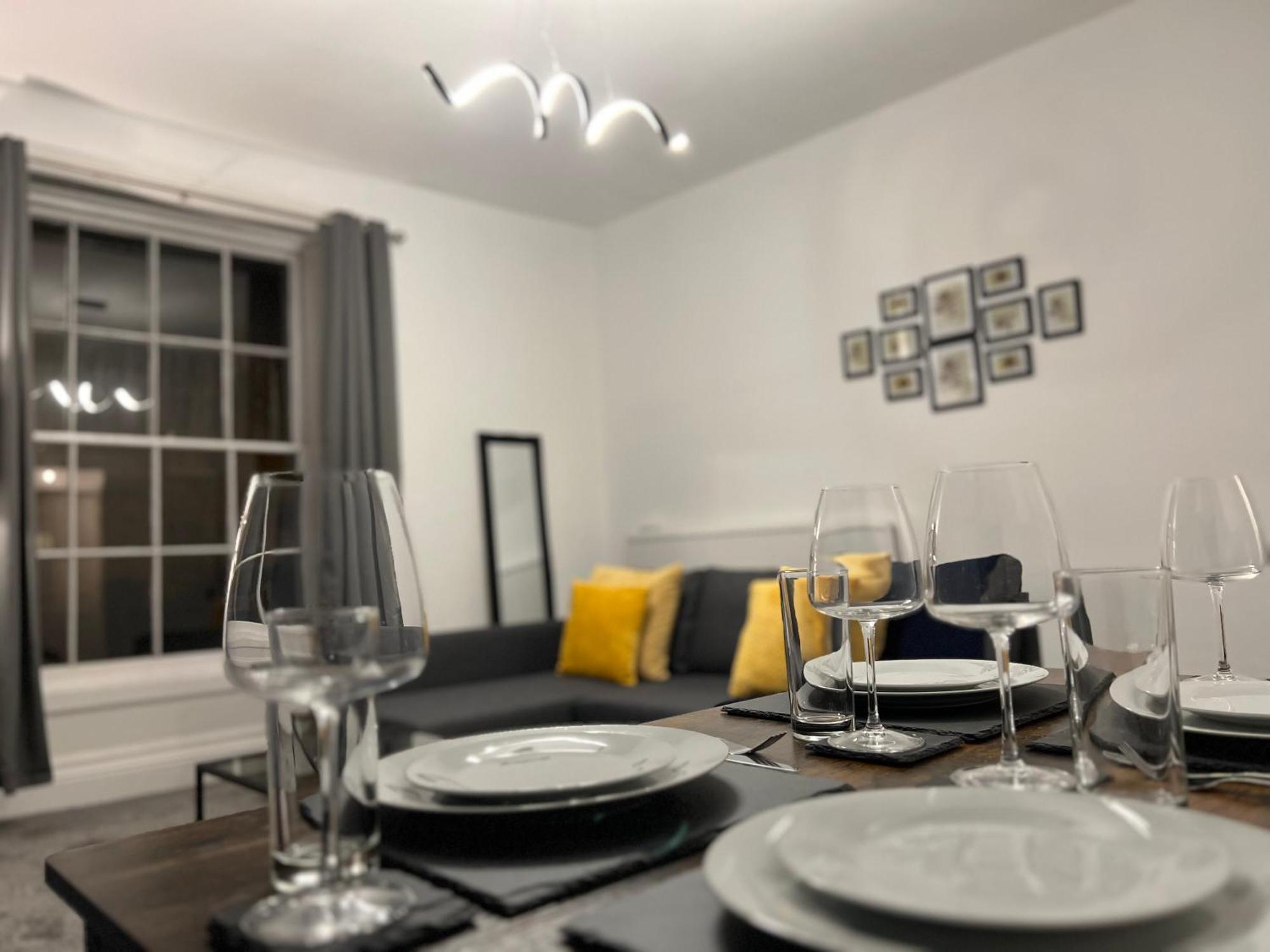 Centralised Meridian Place By Prescott Apartments Bristol Esterno foto